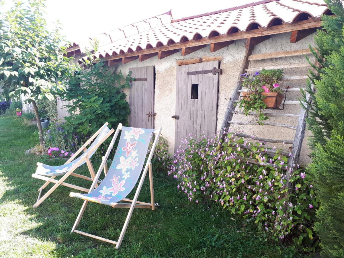 L'Orme-Vial Bed and Breakfast Saint-Galmier Exteriör bild